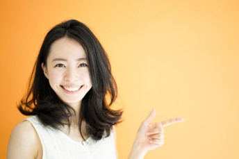 イベントコンパニオンの髪色や髪形は自由？身だしなみのルールについて 